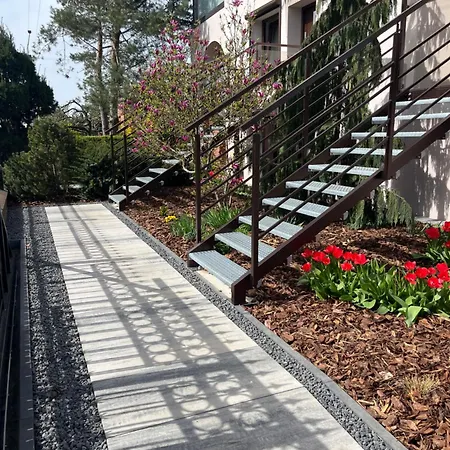 Πανσιόν U Alicji-