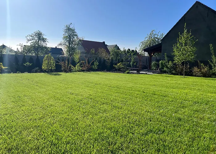 U Alicji- Pensjonat Goluchow